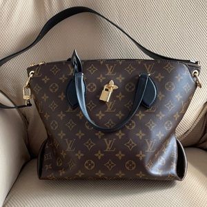Authentic LV MM monogram flower tote